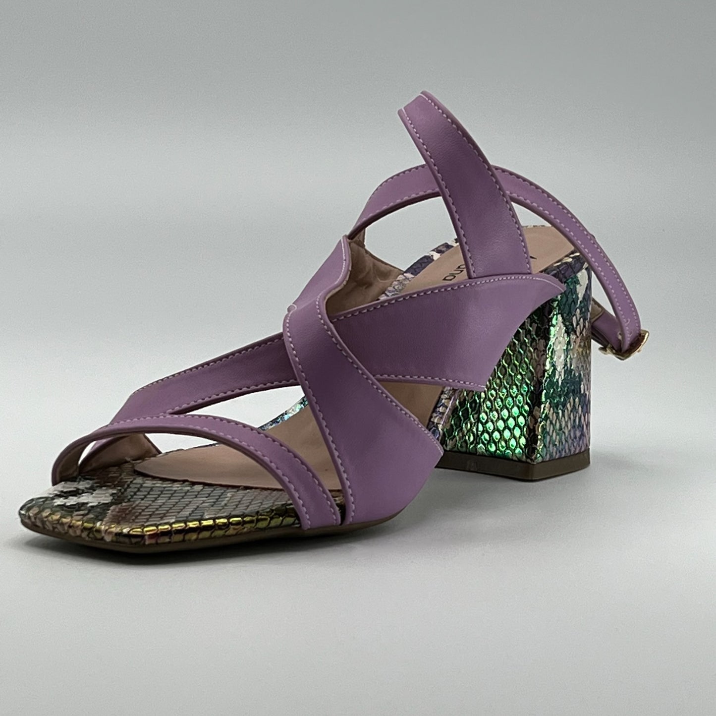 Light purple flat low heeled shoes 2 straps, DPPT