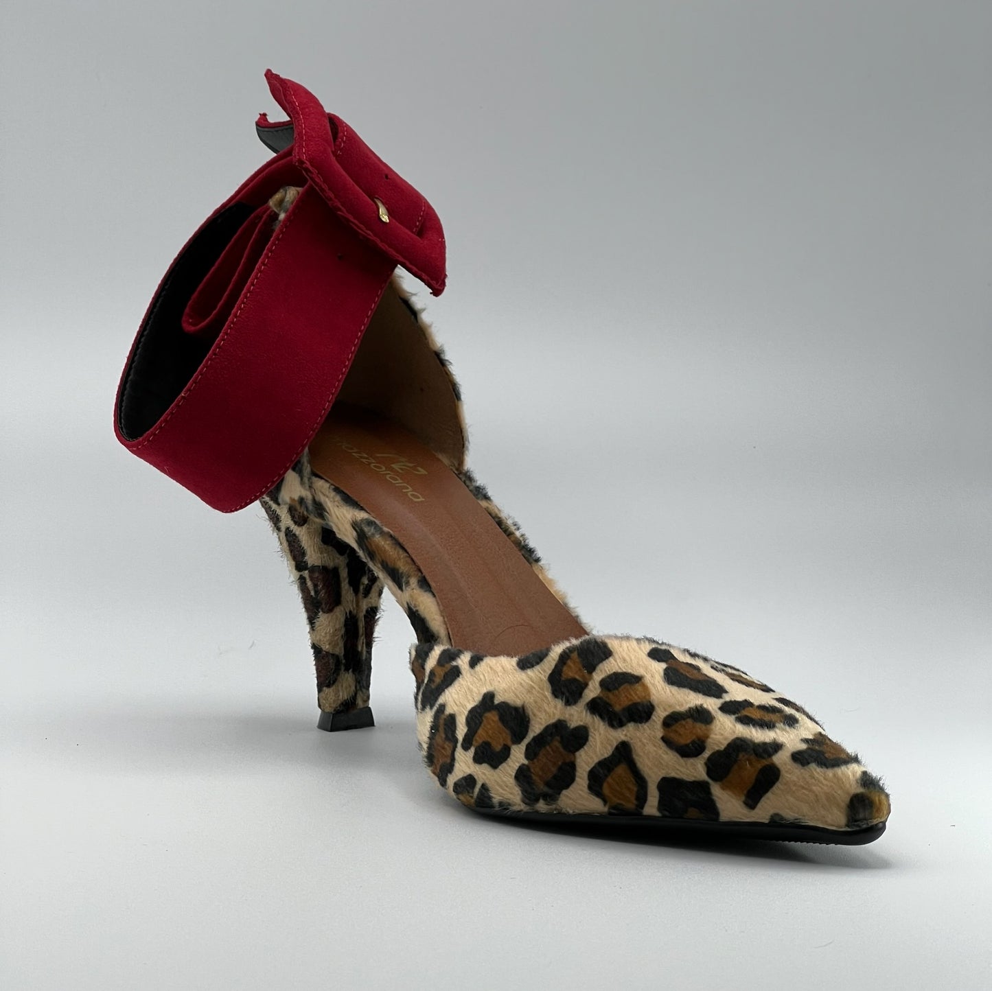 Leopard animal print with red lace VRS